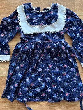 Vintage Navy Floral Long-Sleeve Girls Dress with White Bib